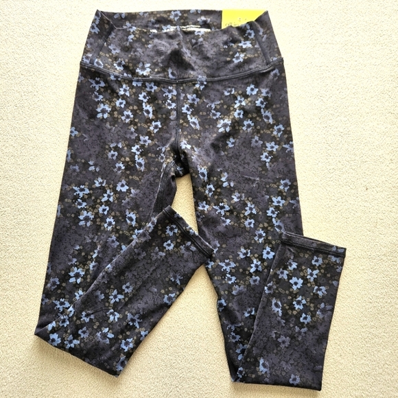 NWT Cat&Jack Denim Shorts and All in Motion Floral Leggings Size S(6-7) and M(8) - Picture 2 of 8